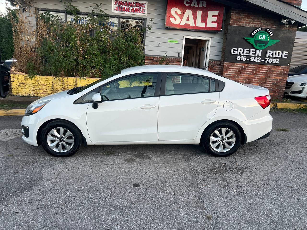Used 2016 Kia Rio EX image 2