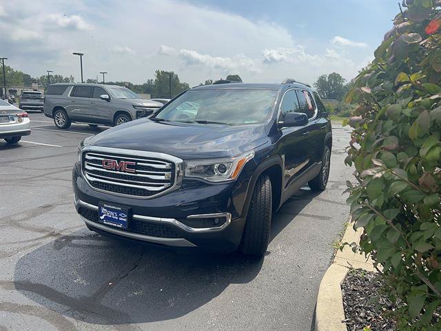 Used 2017 GMC Acadia SLT FWD image 3