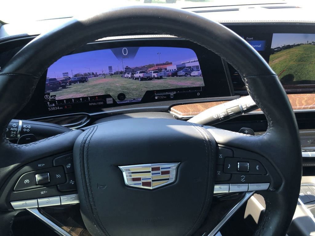 Used 2023 Cadillac Escalade ESV Sport Platinum AWD/4WD image 38