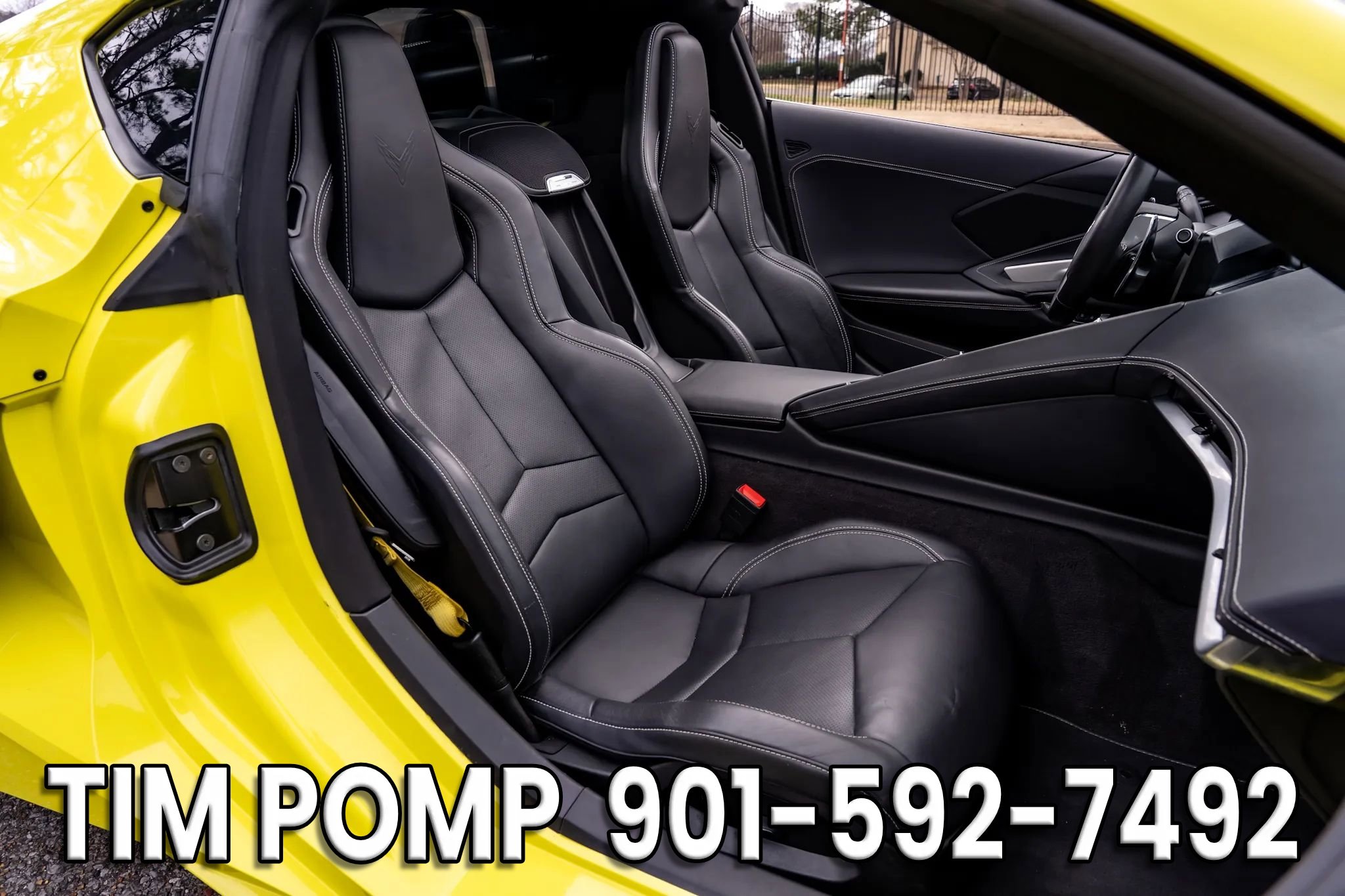 Used 2023 Chevrolet Corvette Stingray Coupe w/ Z51 Performance Package image 11