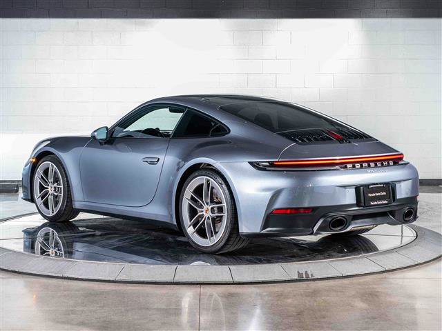 Certified 2025 Porsche 911 Carrera image 3