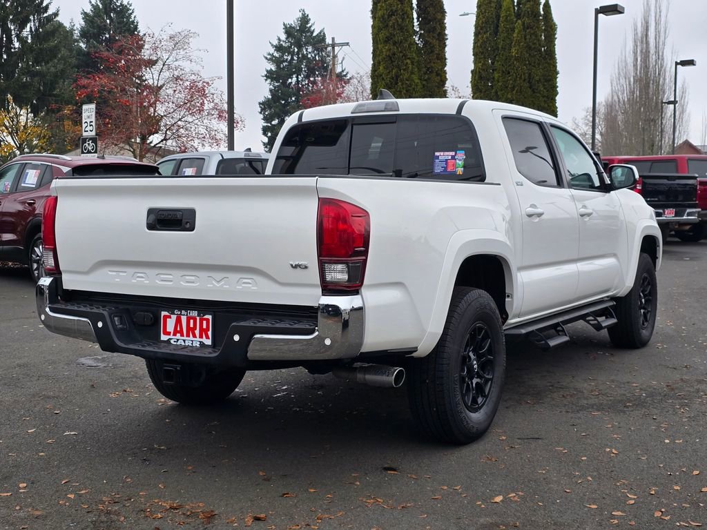 Used 2022 Toyota Tacoma SR5 image 3