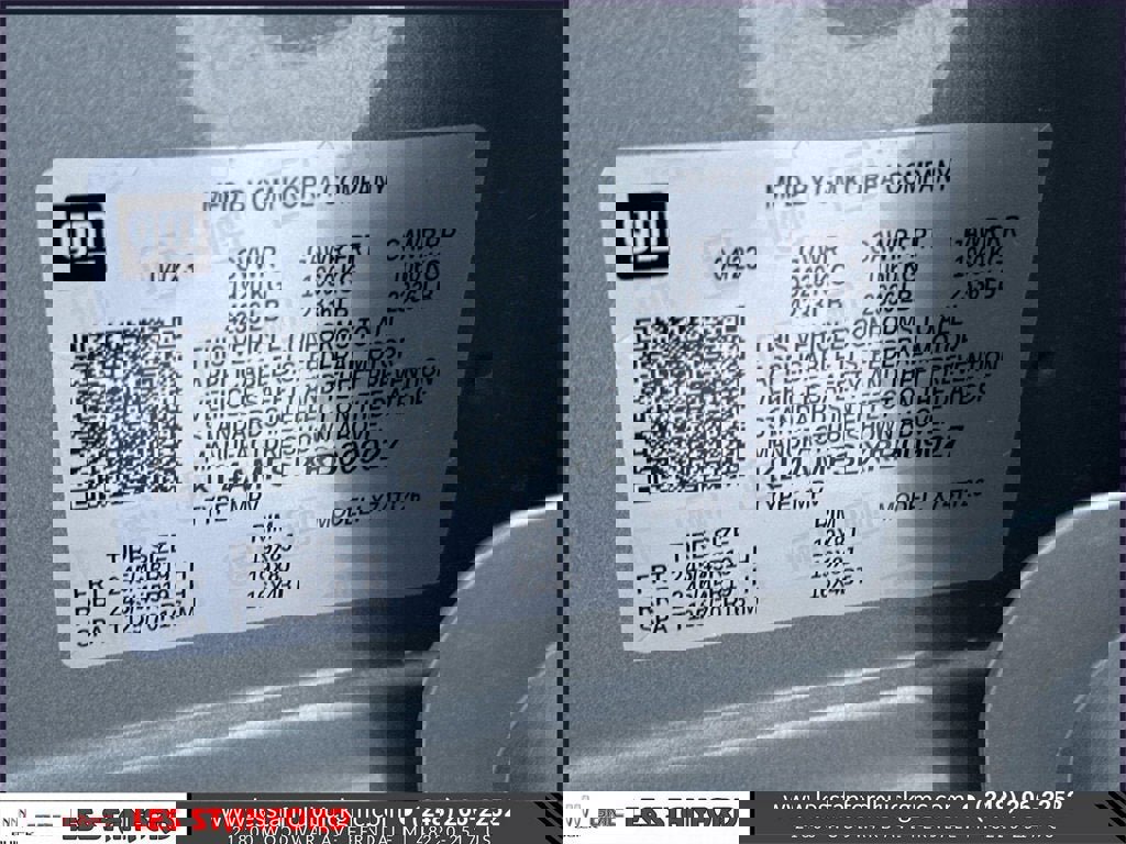 Certified 2024 Buick Encore GX Avenir w/ Avenir Convenience Package image 19