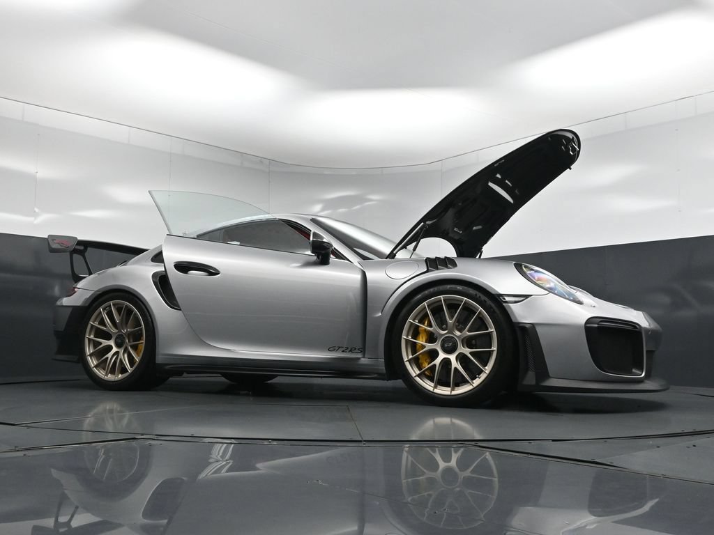 Used 2018 Porsche 911 GT2 RS RWD image 34