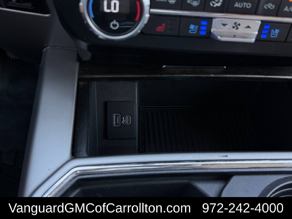 Used 2022 Ford F250 Lariat w/ Lariat Value Package AWD/4WD image 22