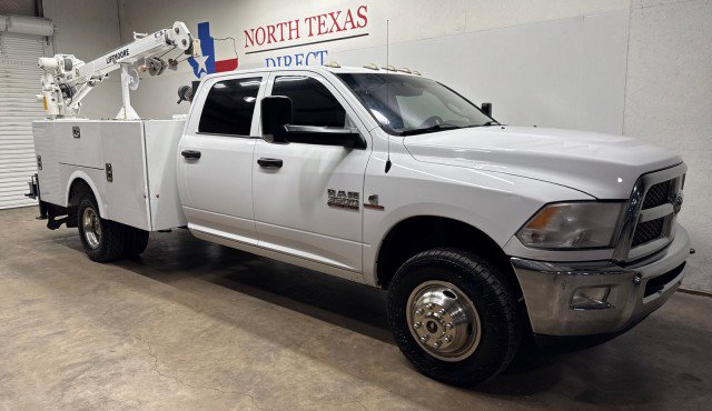 Used 2018 RAM 3500 Tradesman w/ Chrome Appearance Group AWD/4WD image 3