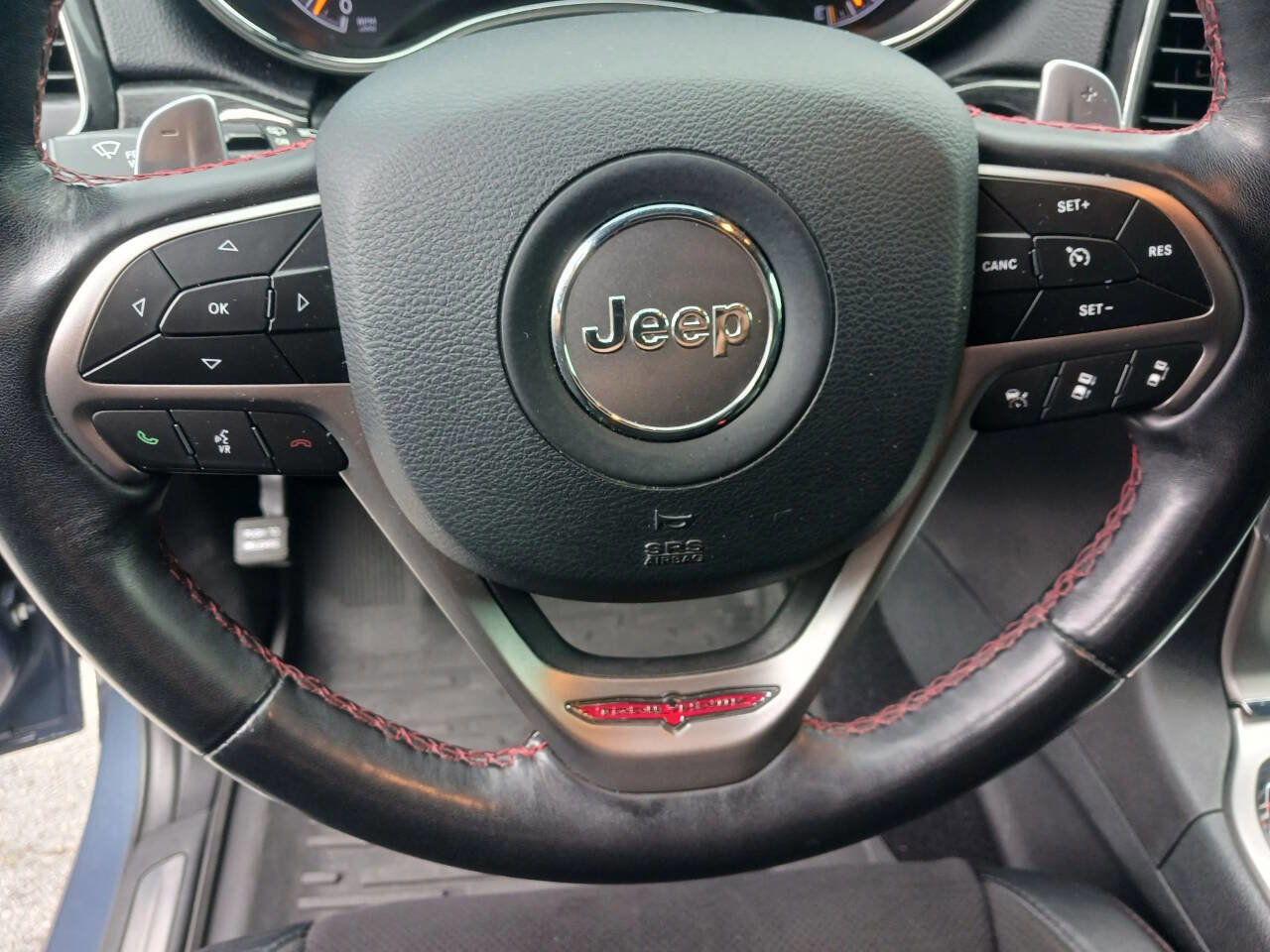 Used 2020 Jeep Grand Cherokee Trailhawk w/ Premium Lighting Group image 32