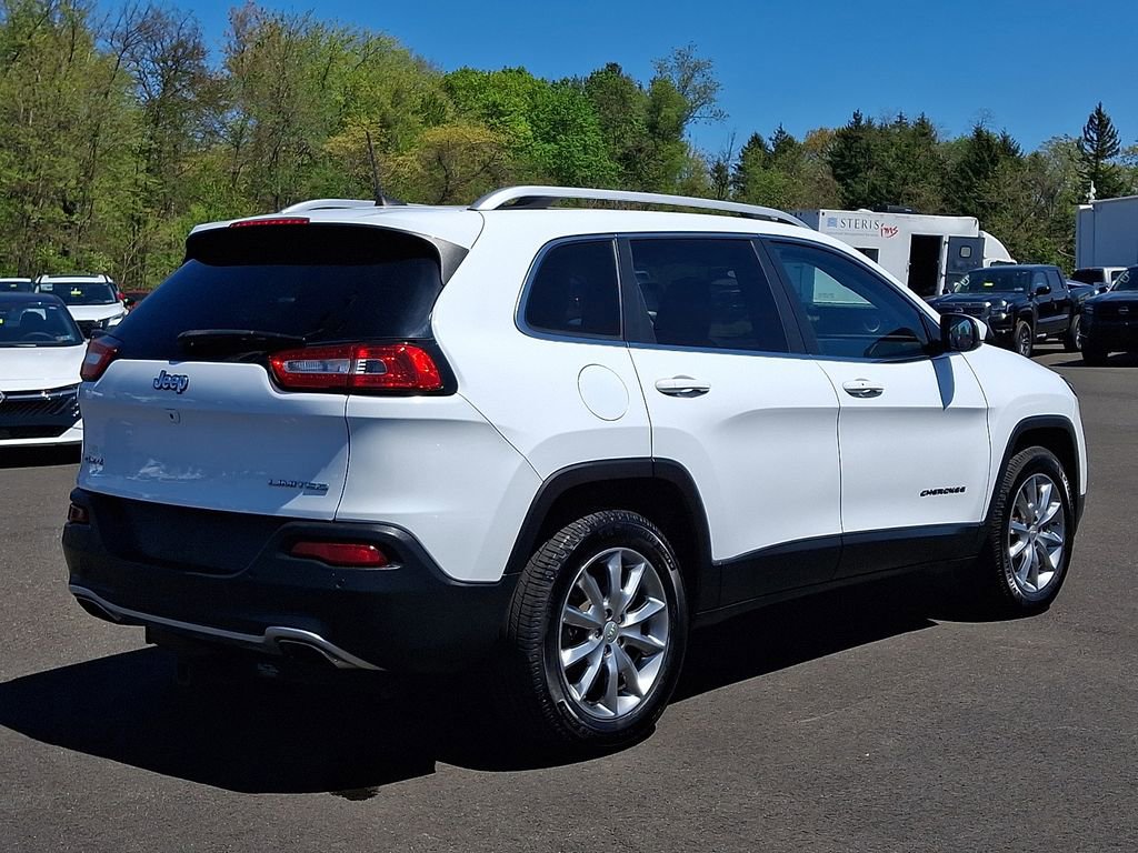 Used 2018 Jeep Cherokee Limited AWD/4WD image 6