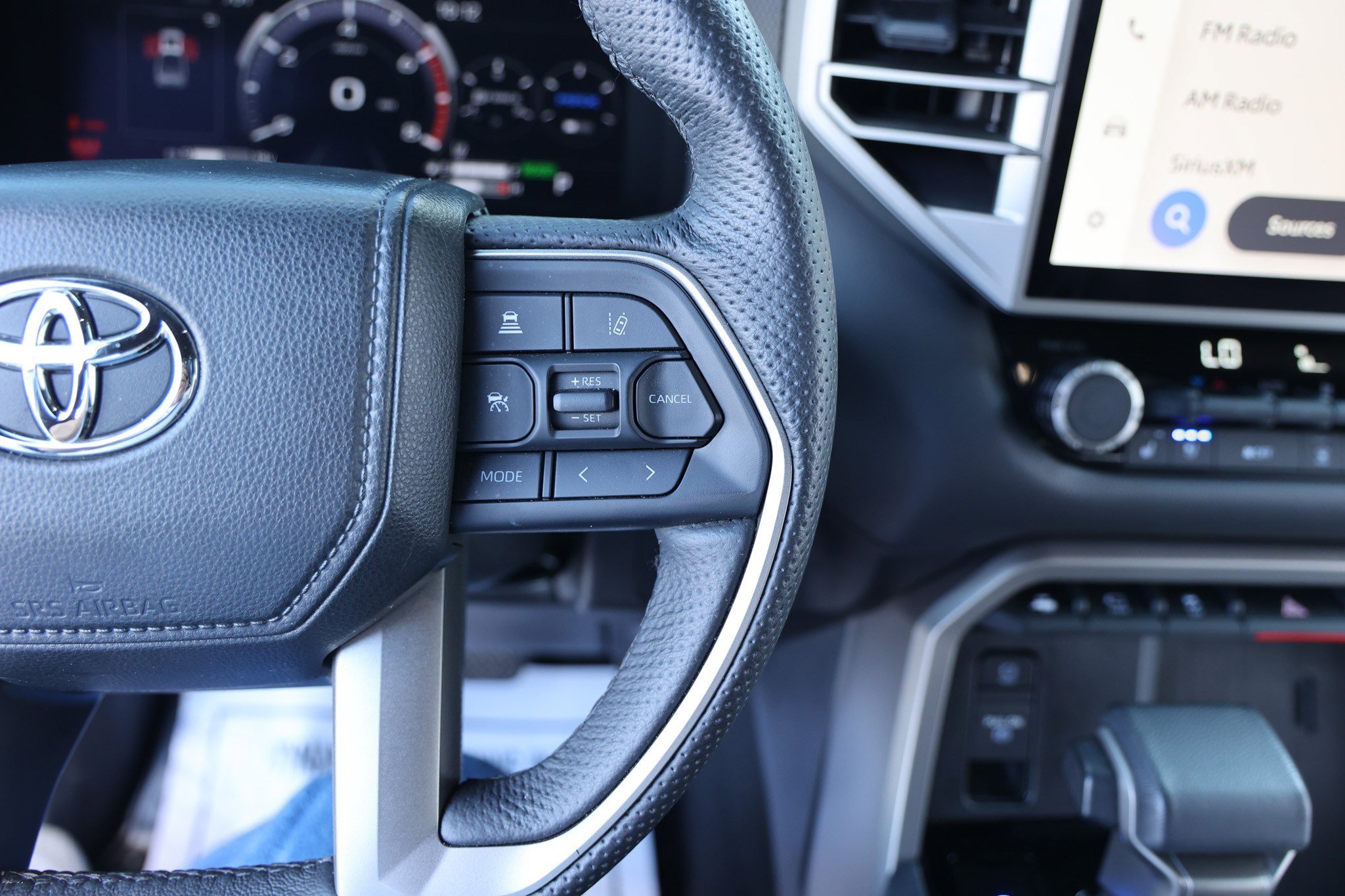 Used 2025 Toyota Tundra Limited image 24