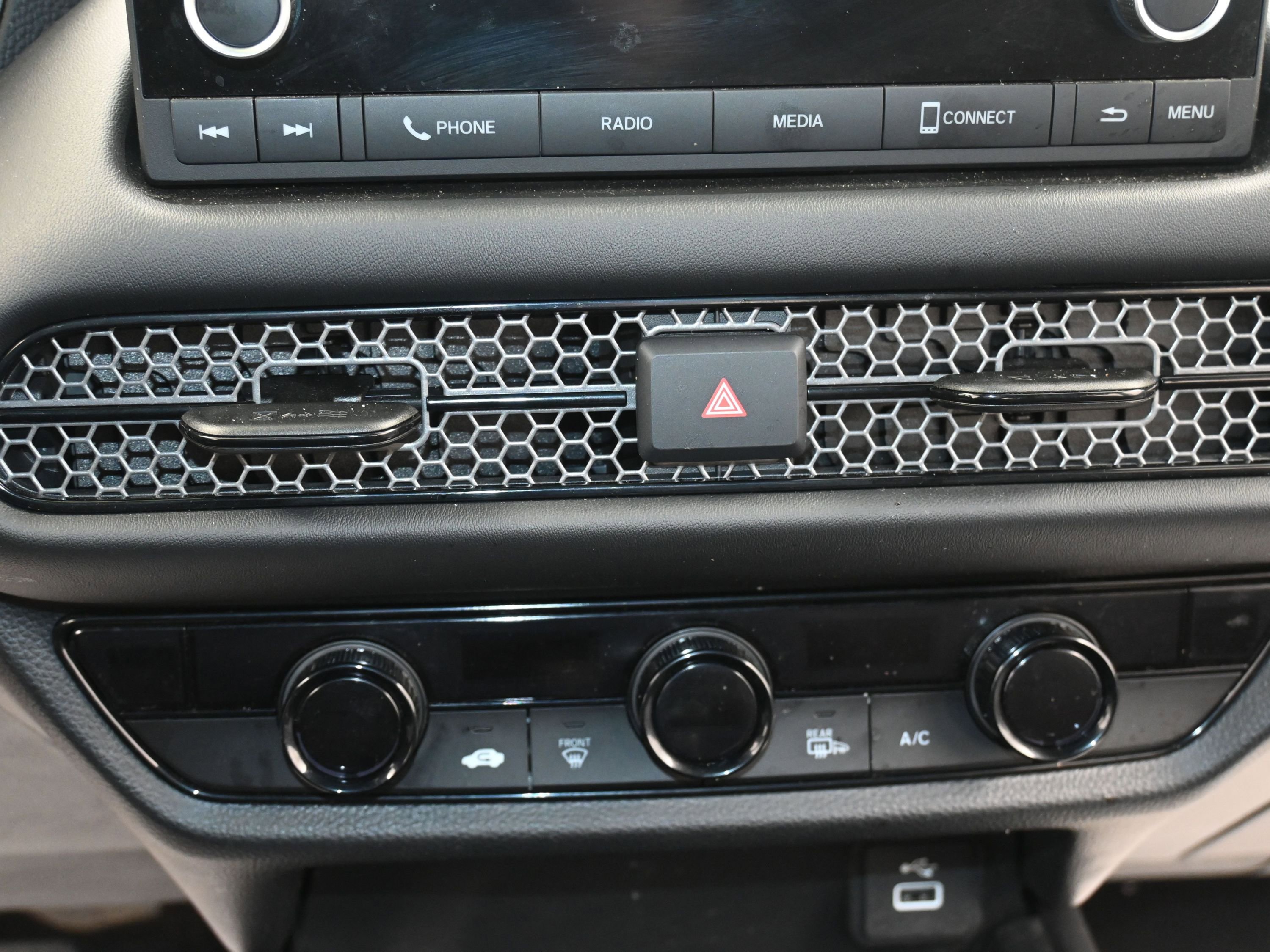 Used 2024 Honda HR-V Sport image 22