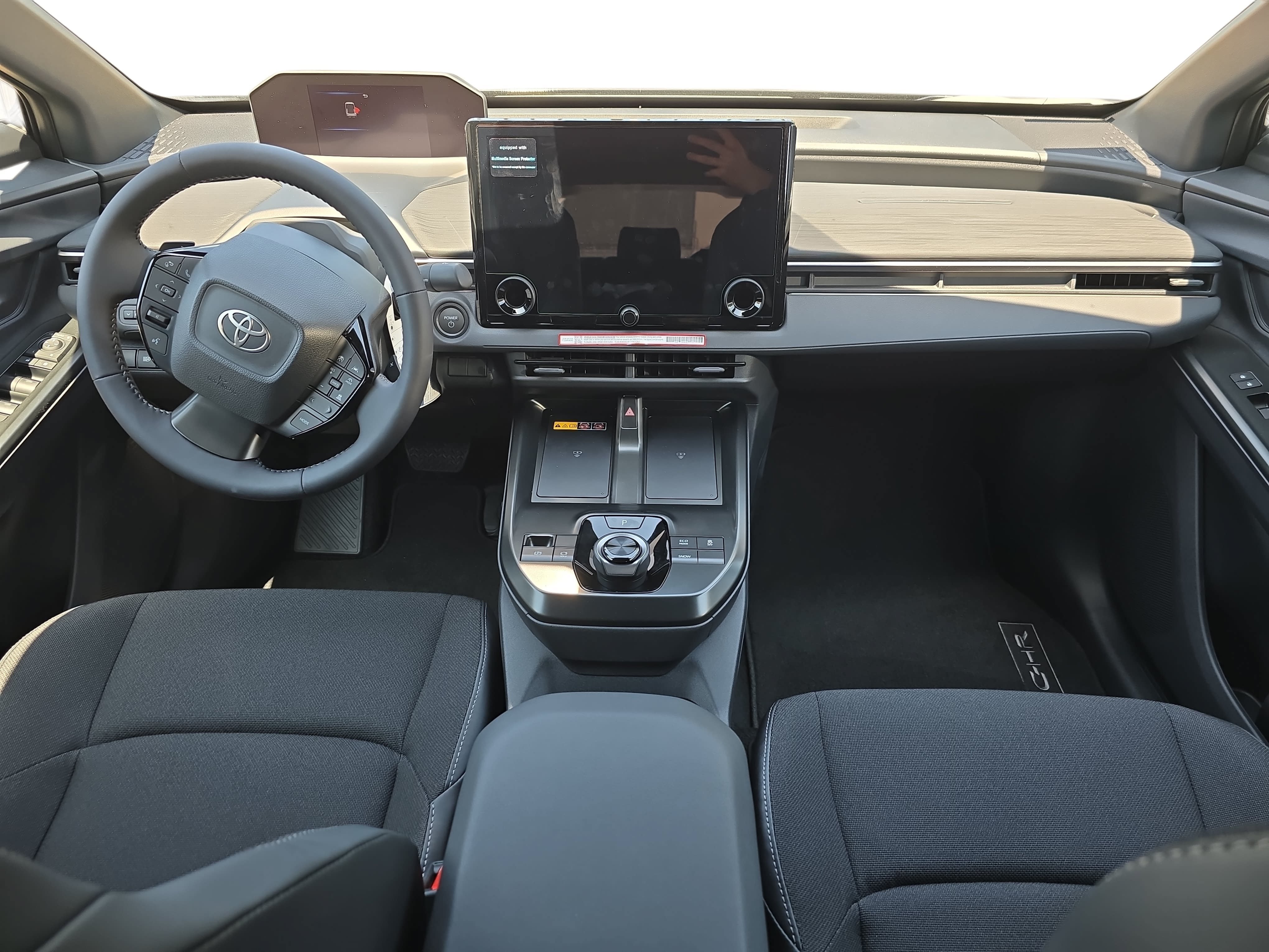 New 2026 Toyota C-HR AWD/4WD image 9