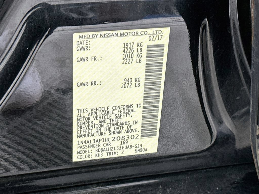 Used 2017 Nissan Altima 2.5 SR w/ Midnight Edition Package FWD image 27