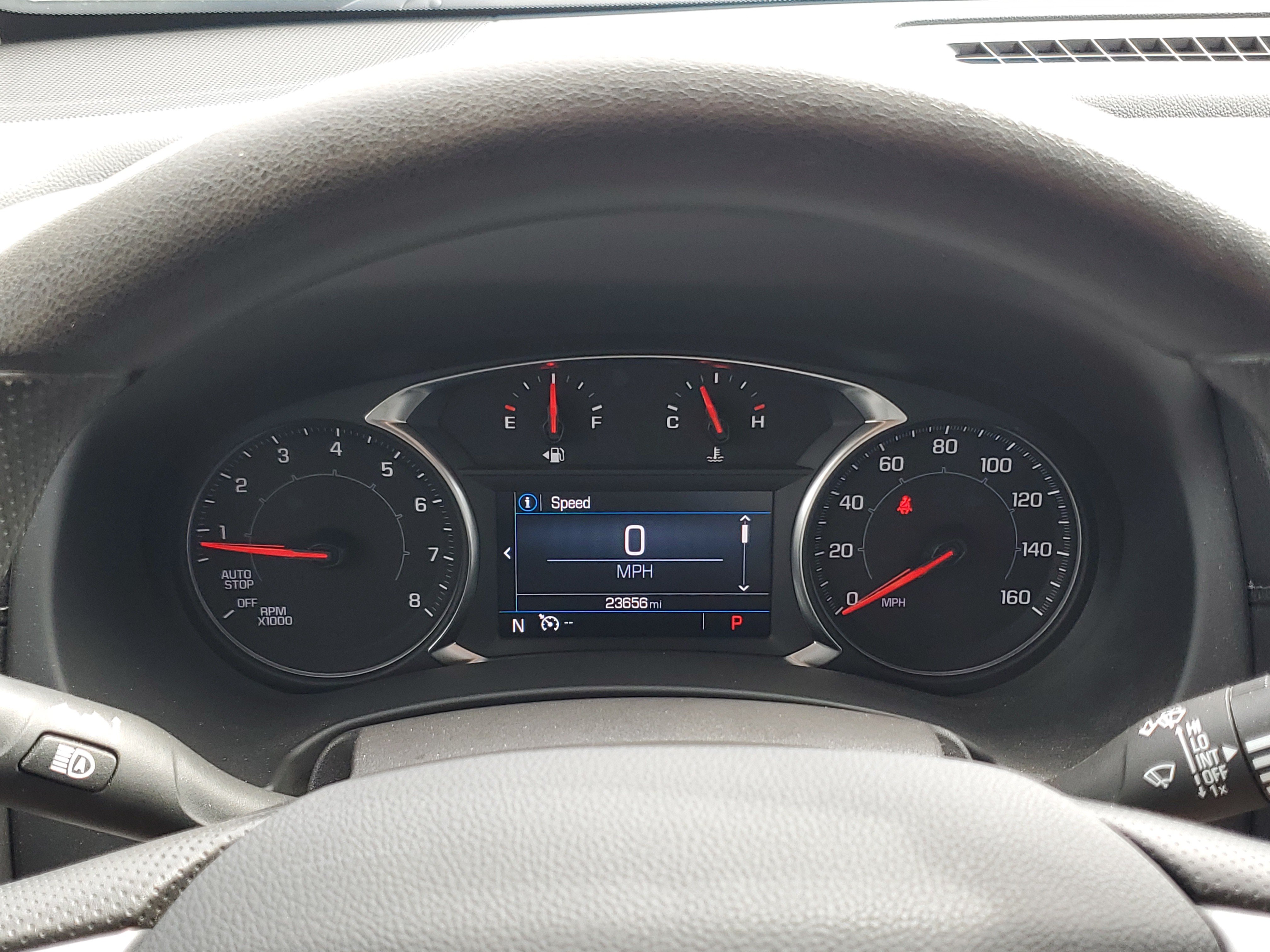 Used 2024 GMC Terrain SLE w/ Driver Convenience Package FWD image 27