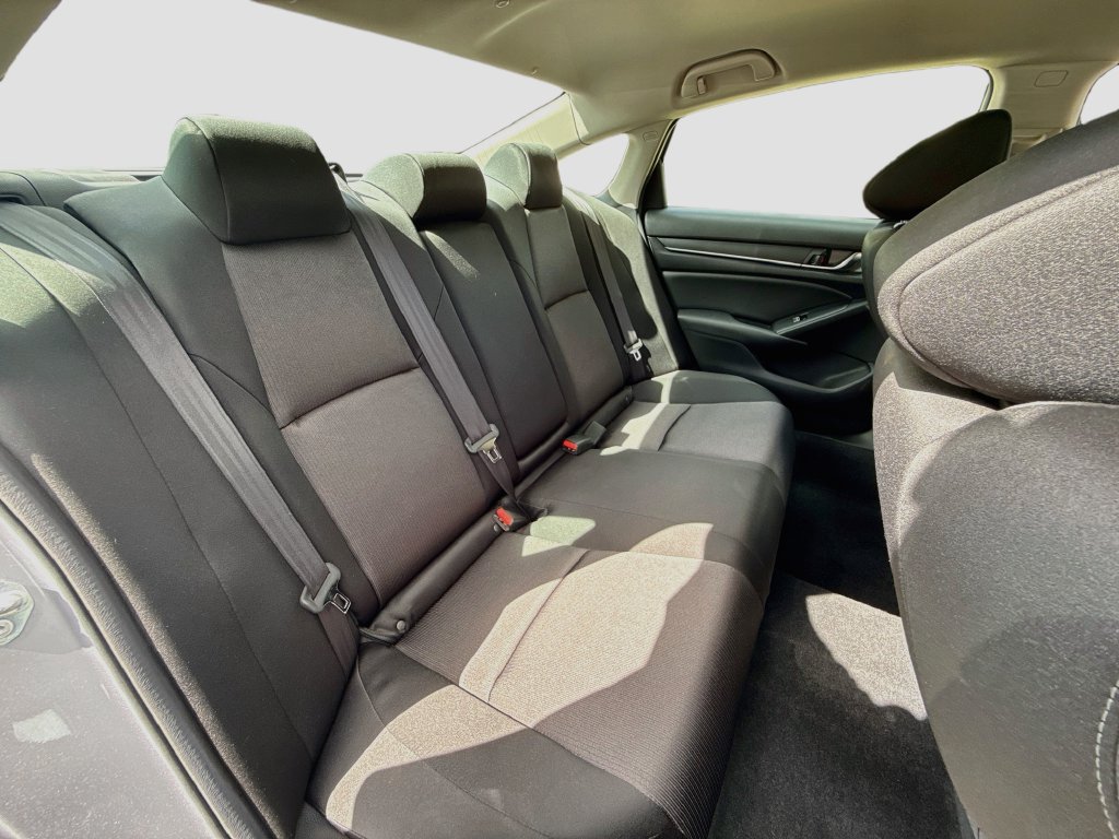 Used 2022 Honda Accord LX image 29