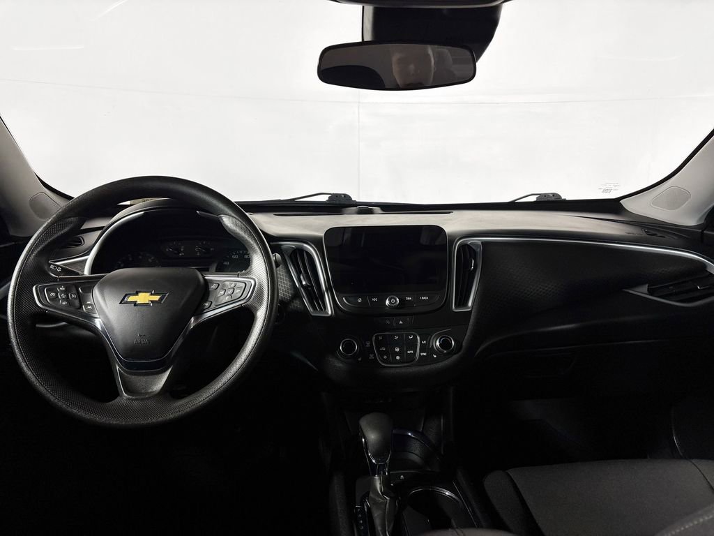 Used 2023 Chevrolet Malibu LT image 12