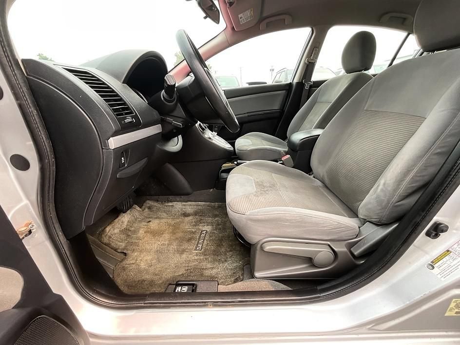 Used 2012 Nissan Sentra 2.0 S FWD image 4