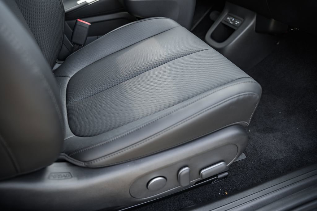 New 2025 Hyundai Ioniq 5 SEL image 33