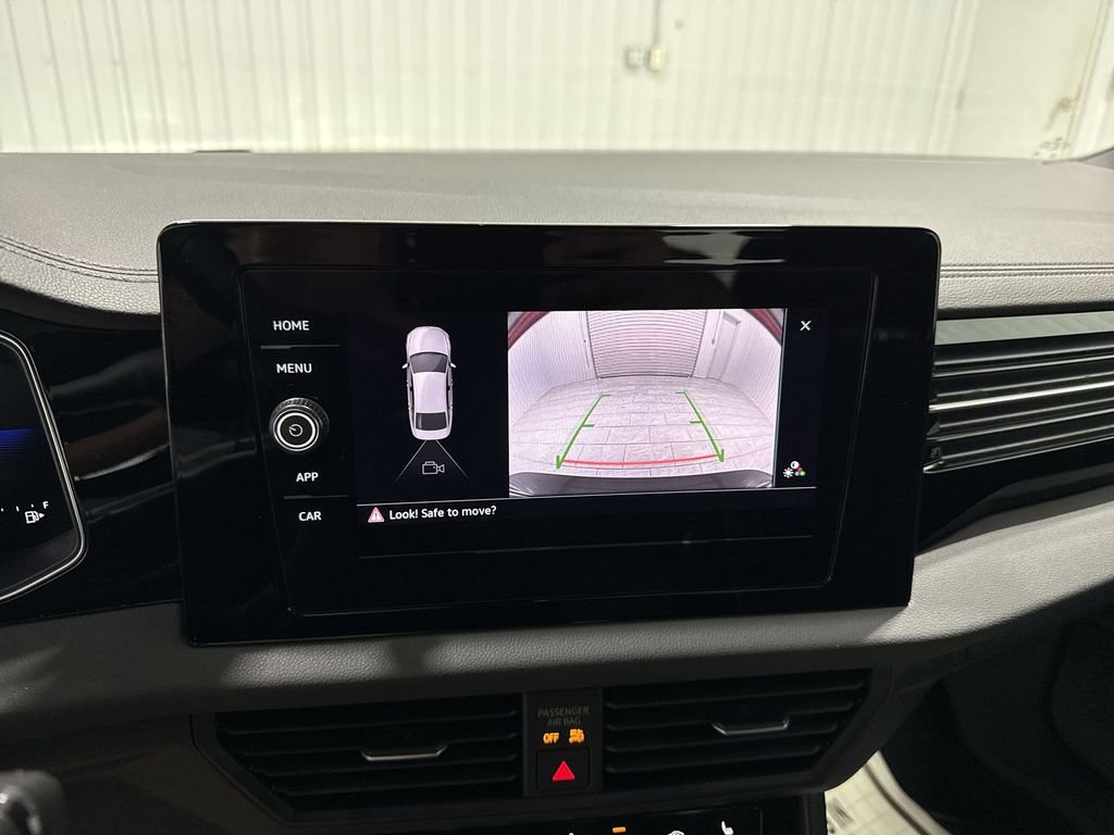 Used 2025 Volkswagen Jetta Sport FWD image 15