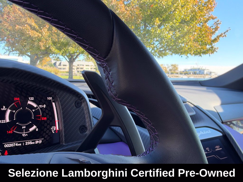 Used 2025 Lamborghini Revuelto AWD/4WD image 40