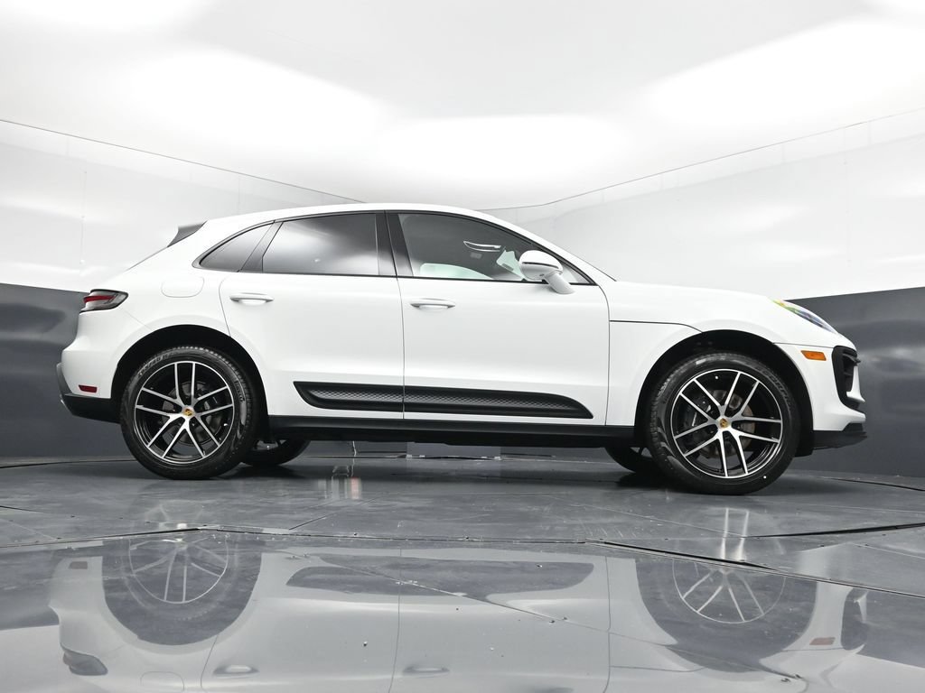 New 2026 Porsche Macan AWD/4WD image 26