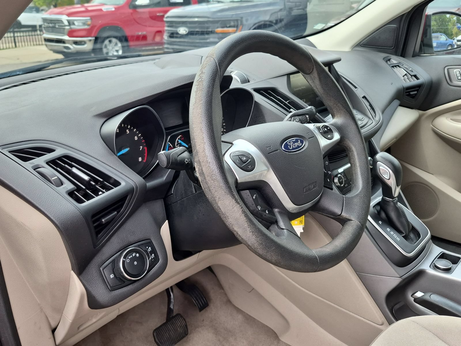Used 2014 Ford Escape SE w/ Equipment Group 201A FWD image 11