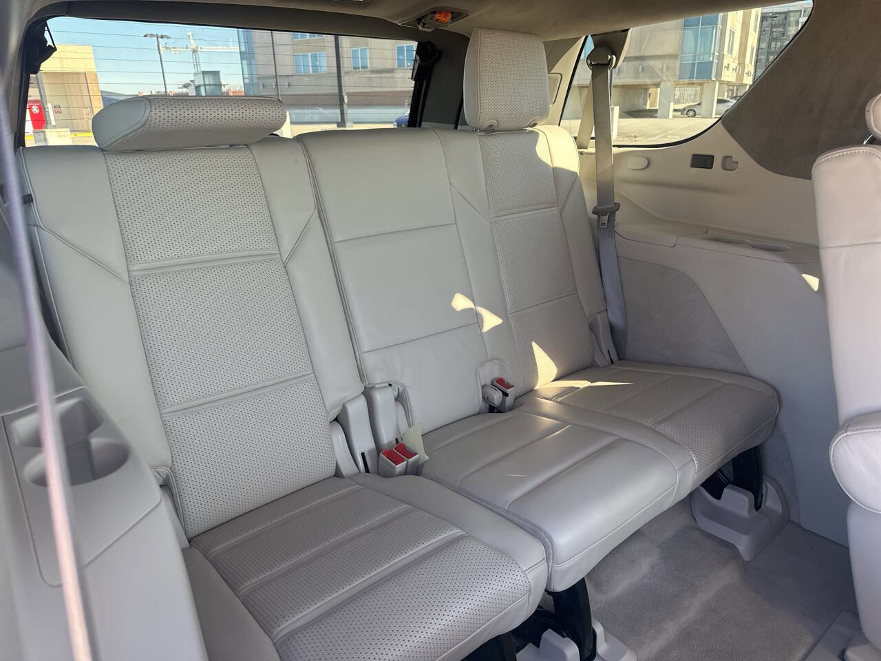 Used 2021 Cadillac Escalade Sport Platinum image 21