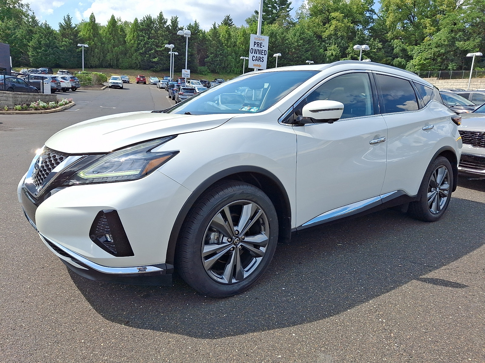 Certified 2020 Nissan Murano Platinum AWD/4WD image 3