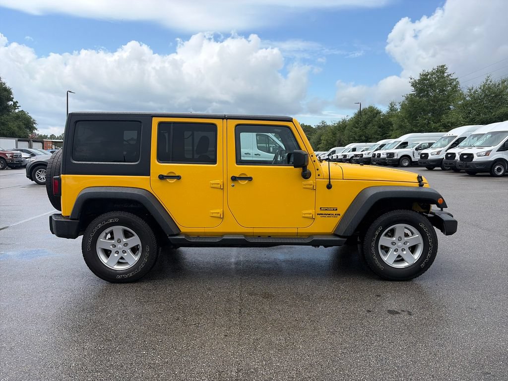 Used 2015 Jeep Wrangler Unlimited Sport w/ Quick Order Package 24S AWD/4WD image 8
