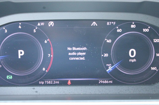 Used 2019 Volkswagen Tiguan SEL Premium w/ 3rd Row Seat Package AWD/4WD image 22
