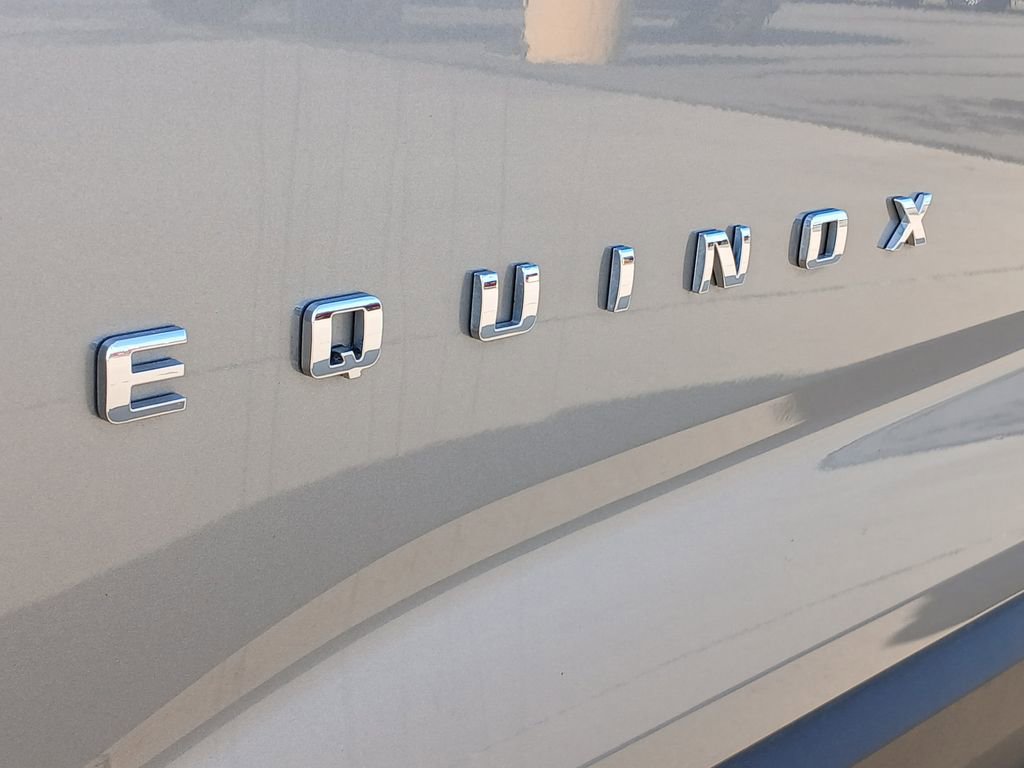 Used 2026 Chevrolet Equinox LT AWD/4WD image 33