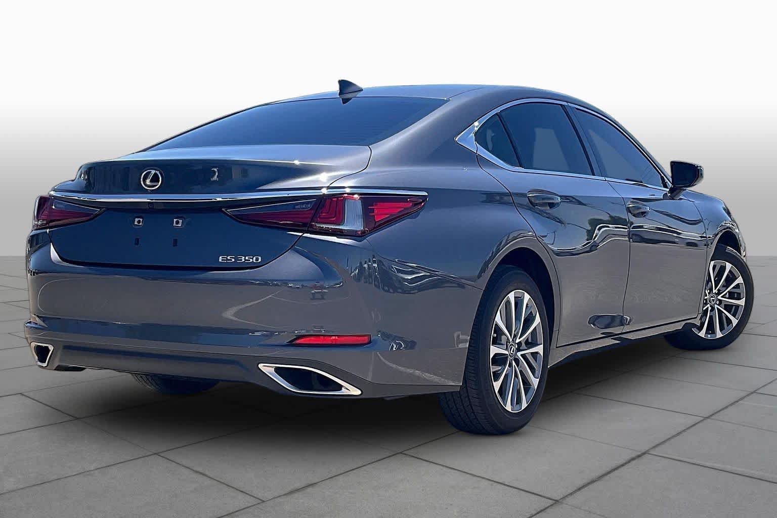 Used 2025 Lexus ES 350 w/ Accessory Package (P3) FWD image 12