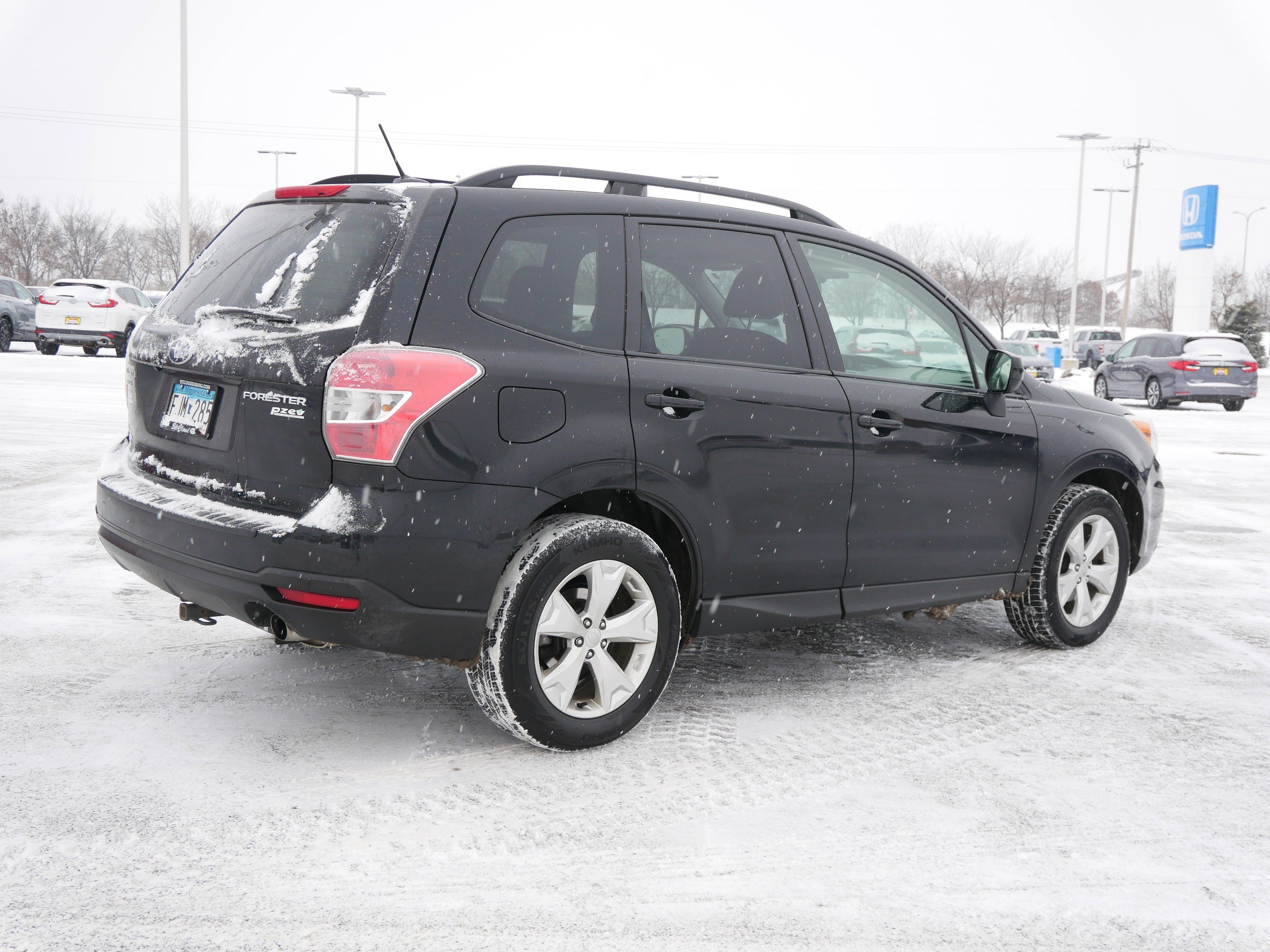 Used 2014 Subaru Forester 2.5i Premium image 4