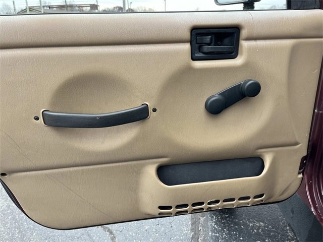Used 2001 Jeep Wrangler Sport image 17