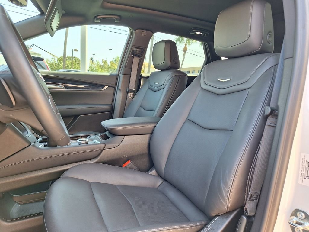 New 2025 Cadillac XT5 Premium Luxury w/ Technology Package image 25