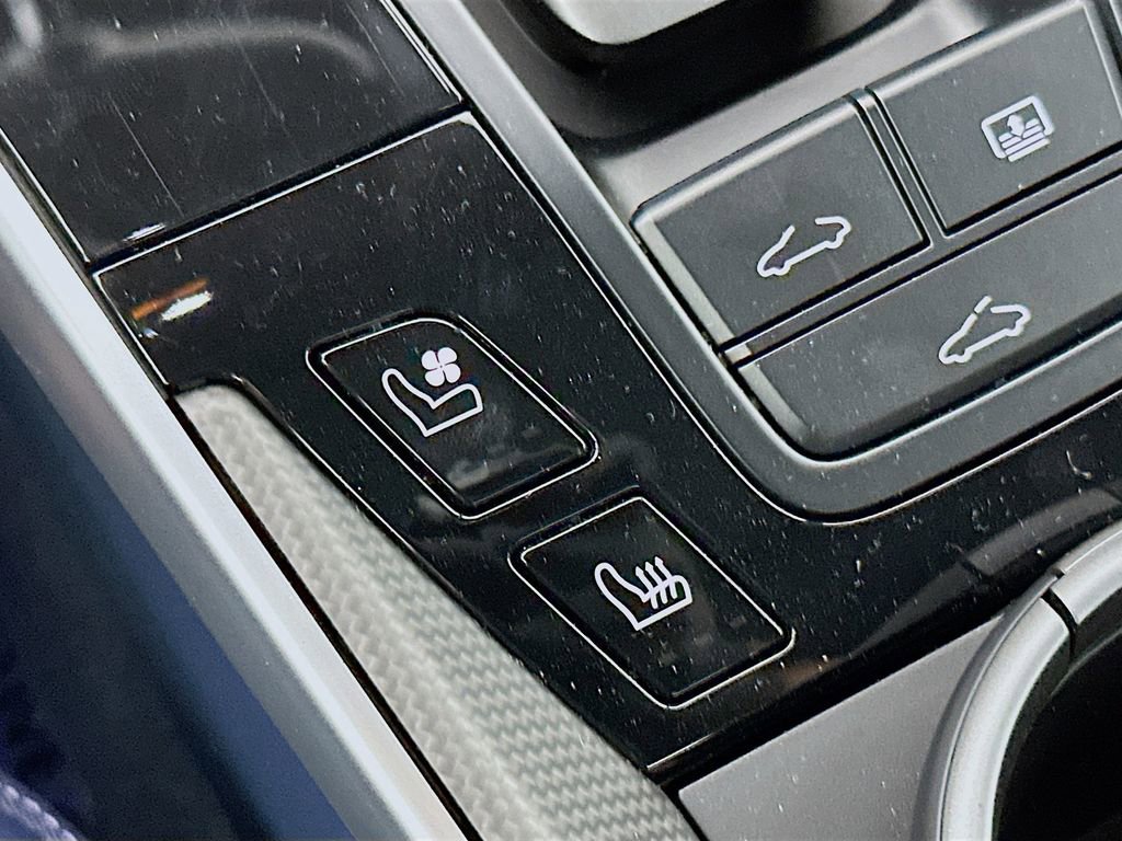 Used 2024 Porsche 911 Carrera S image 23