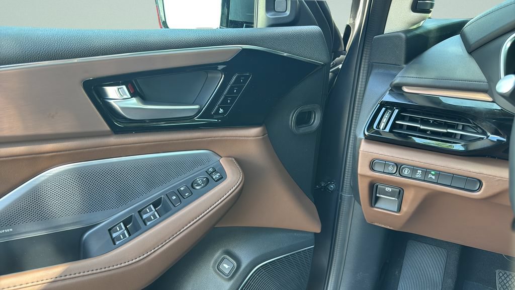 New 2026 Acura MDX w/ Technology Package AWD/4WD image 16