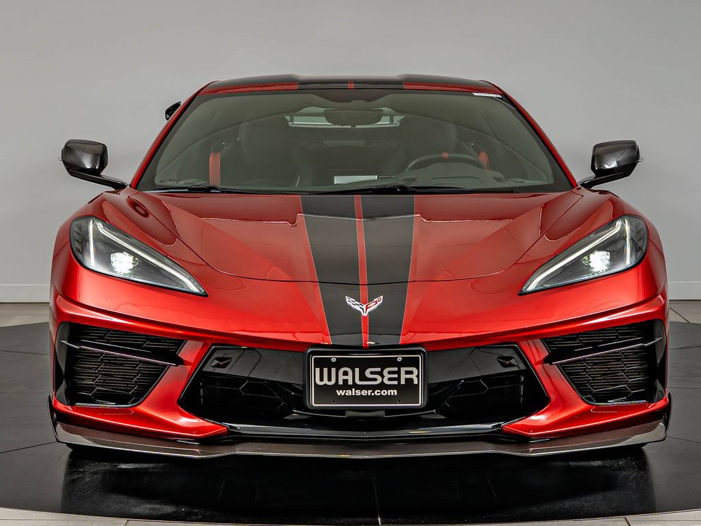 Used 2021 Chevrolet Corvette Stingray Premium Cpe w/ Z51 Performance Package RWD image 2