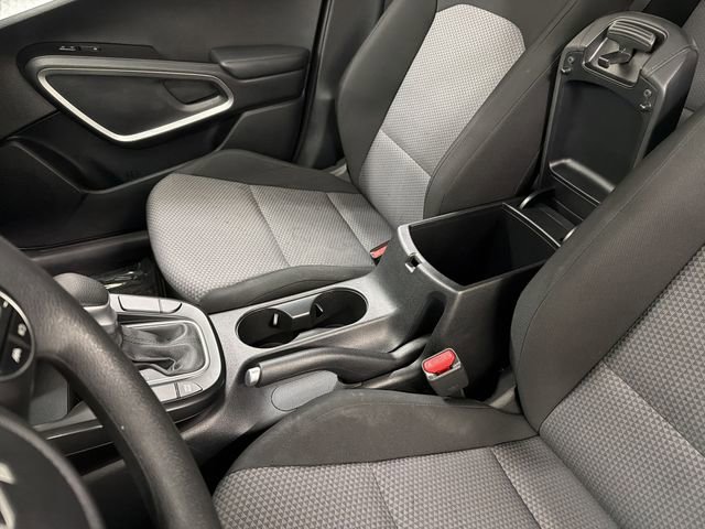 Used 2023 Kia Soul LX w/ Option Group 015 FWD image 21