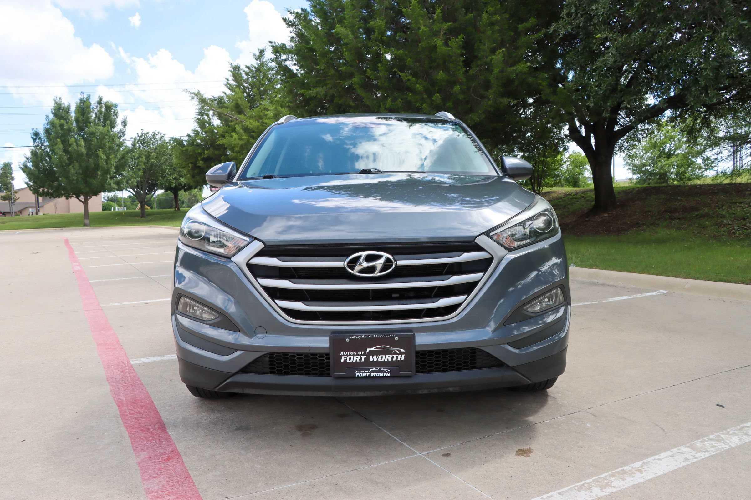 Used 2018 Hyundai Tucson SEL FWD image 2