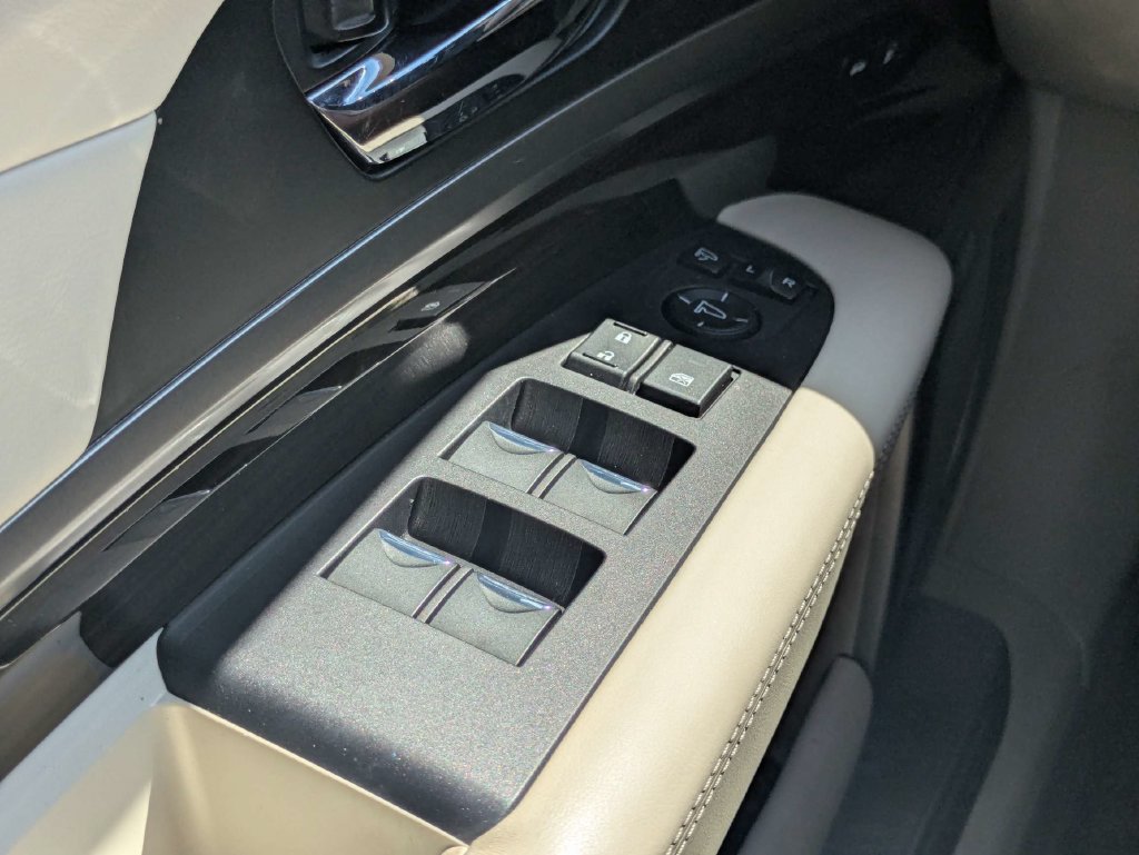 Used 2016 Acura RLX w/ Advance Package FWD image 24