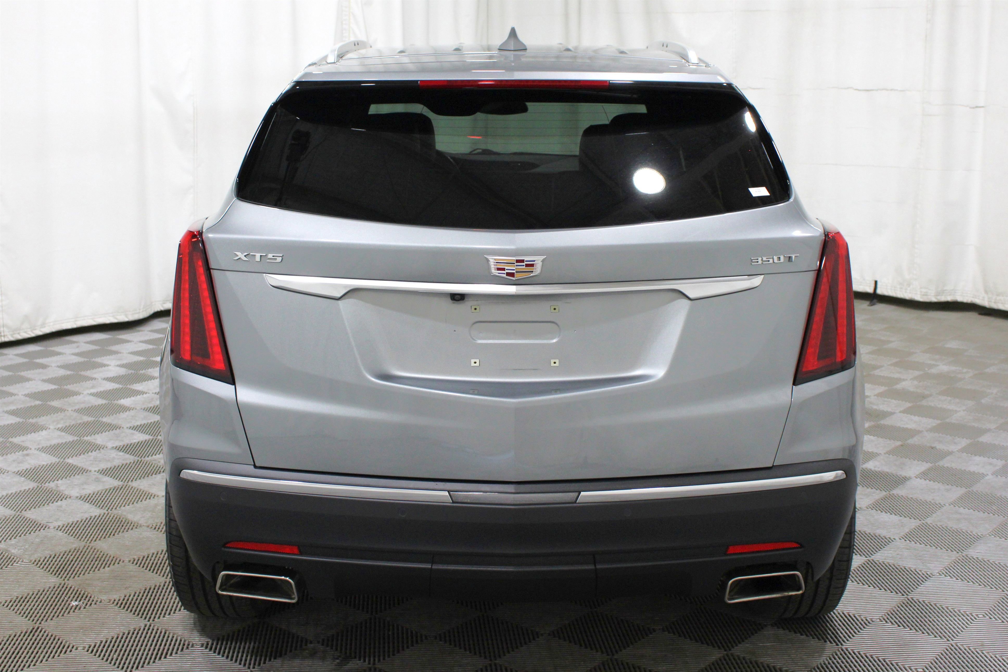Certified 2023 Cadillac XT5 Luxury image 32