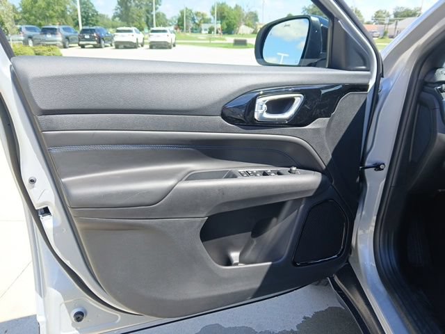 New 2026 Jeep Compass Latitude AWD/4WD image 10