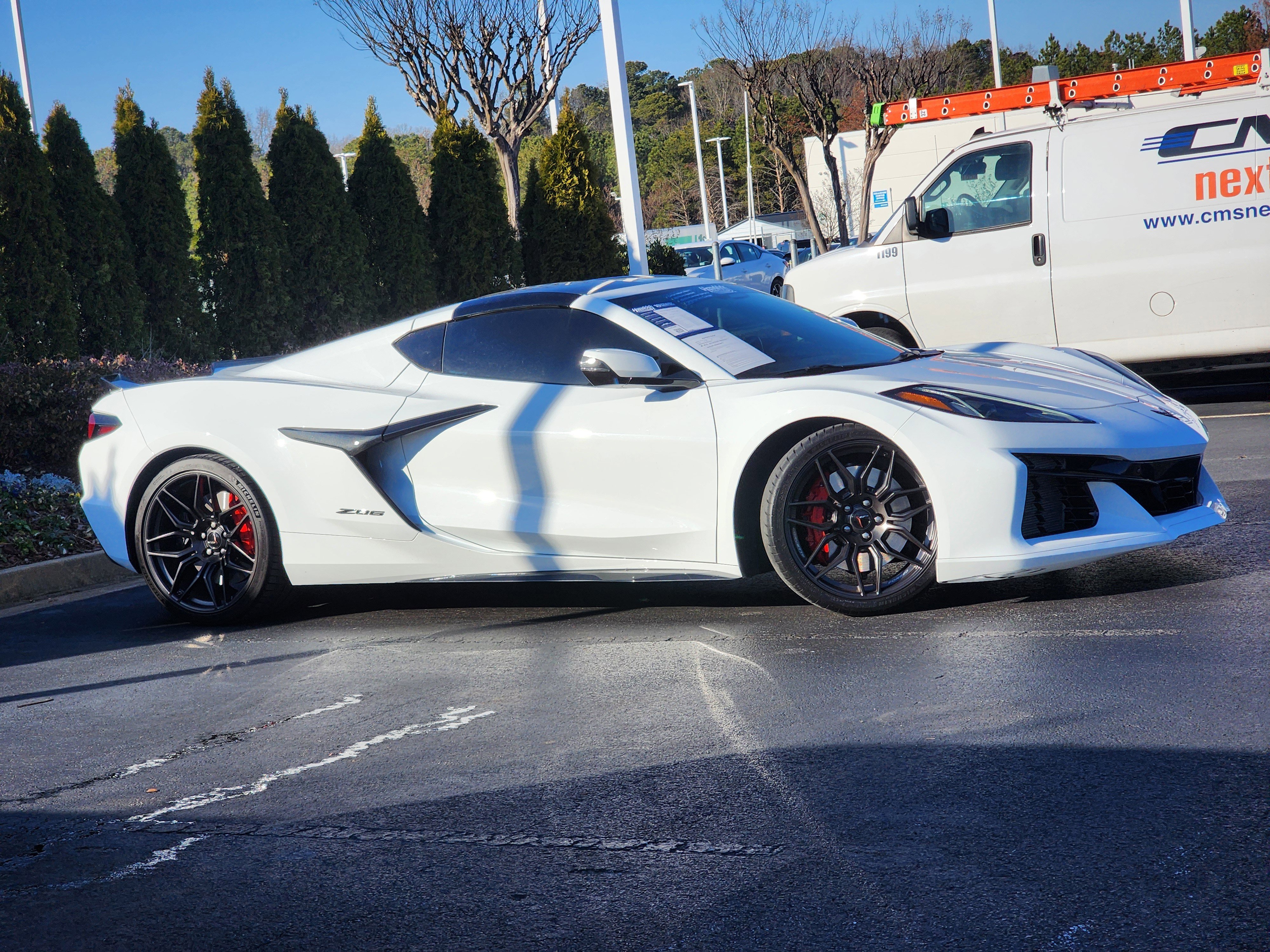 Used 2024 Chevrolet Corvette Z06 image 3