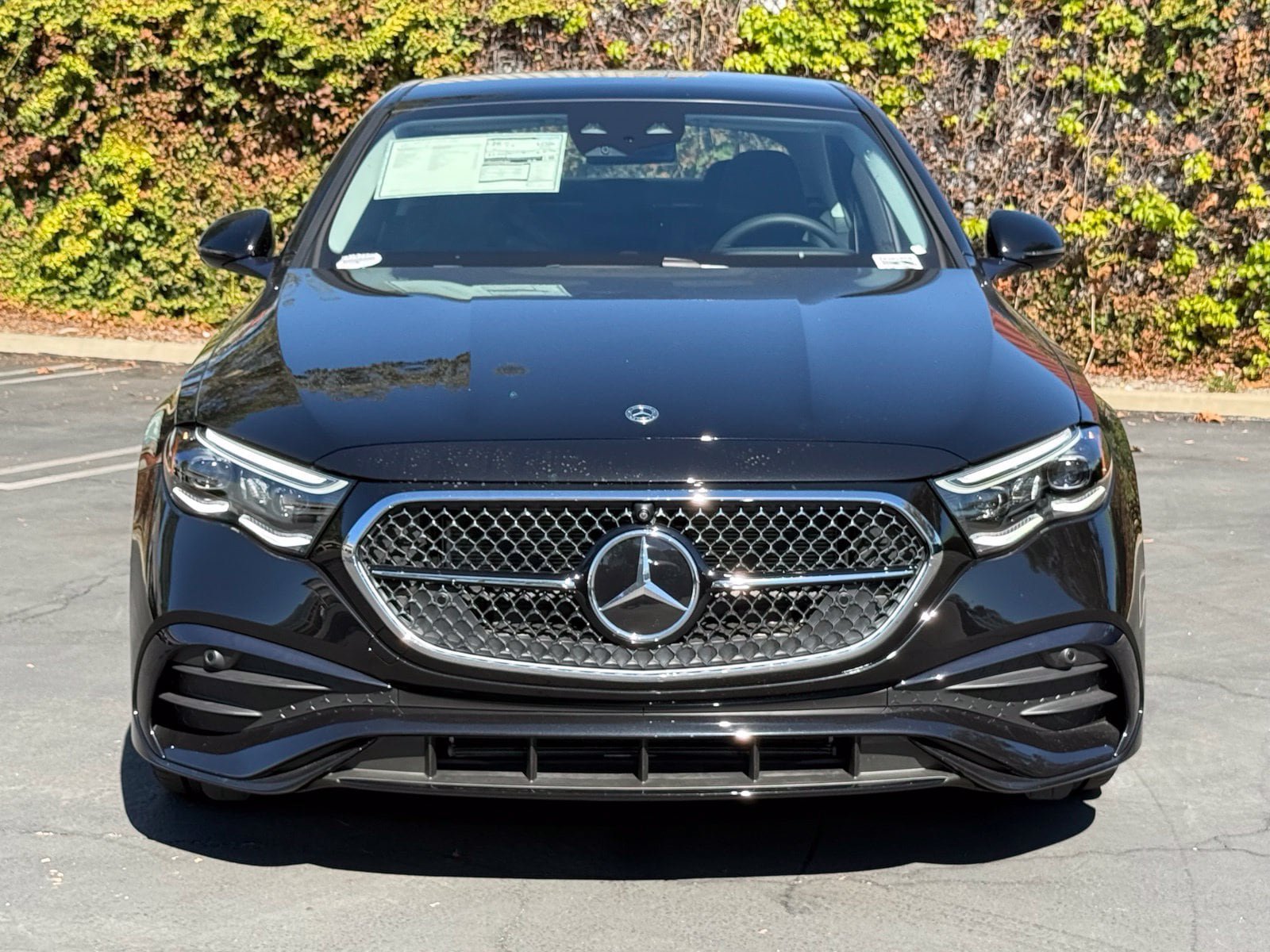 New 2026 Mercedes-Benz E 450 4MATIC Sedan image 4