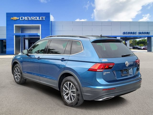 Used 2019 Volkswagen Tiguan SE w/ Panoramic Sunroof Package AWD/4WD image 3