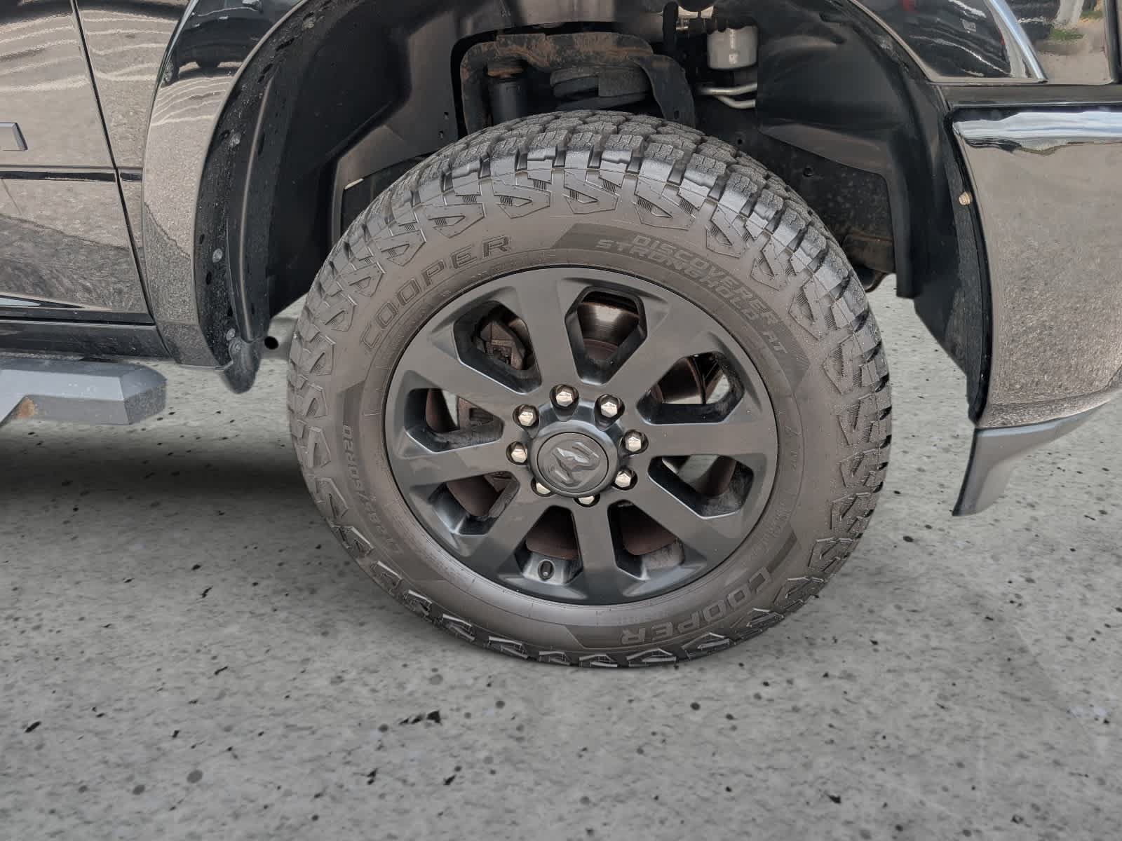 Used 2022 RAM 2500 Laramie AWD/4WD image 9