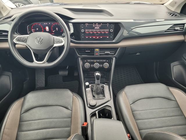 Used 2022 Volkswagen Taos SEL image 14