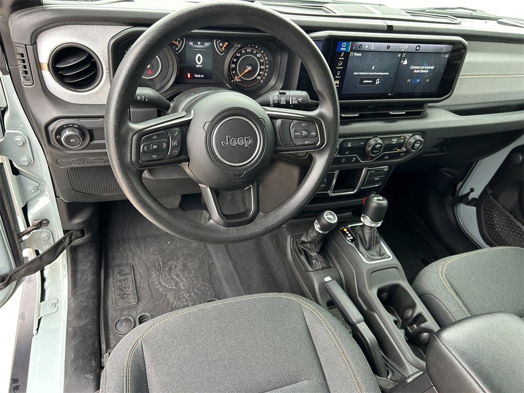 Used 2024 Jeep Wrangler Sport image 21