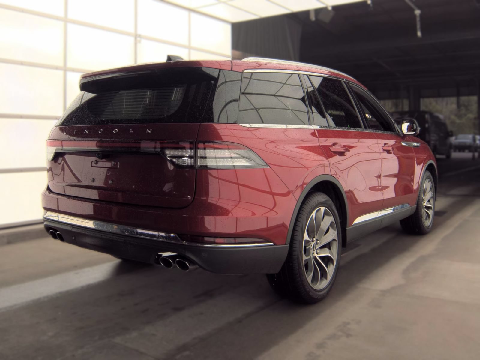 Used 2026 Lincoln Aviator Reserve AWD/4WD image 15