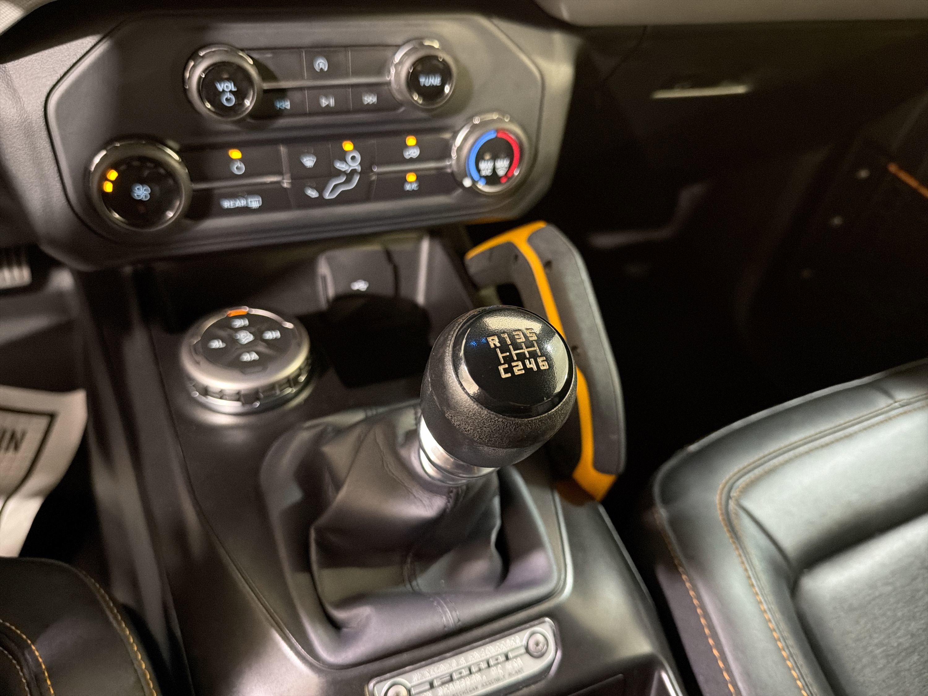 Used 2022 Ford Bronco Badlands image 20